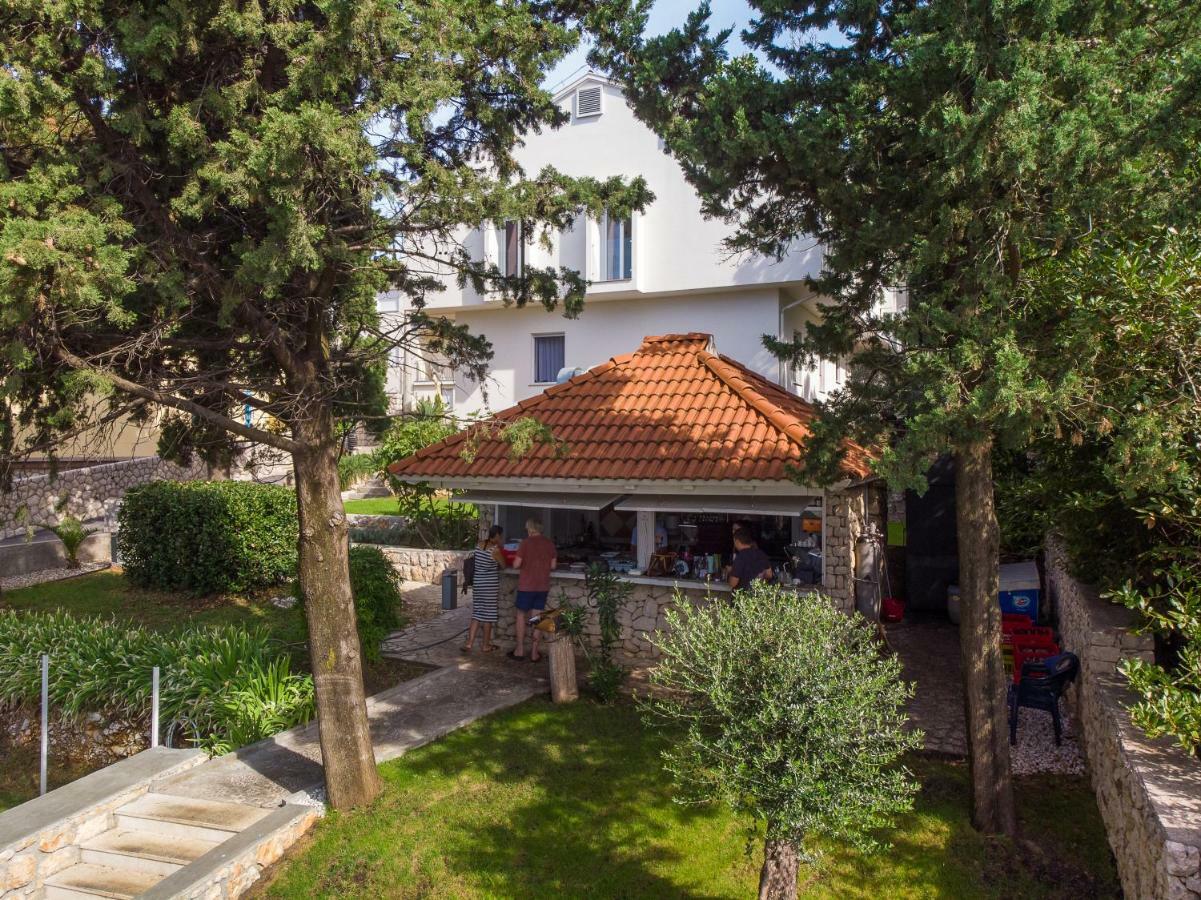 Rocky Beach Rooms Novi Vinodolski Kültér fotó
